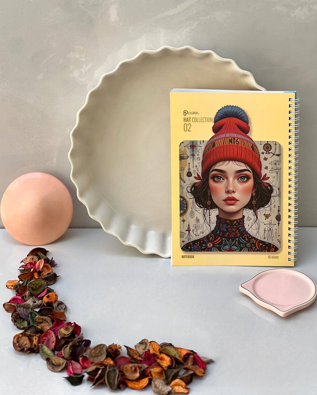 دفتر 80 برگ مدل Hat از برند Pallet کد 02