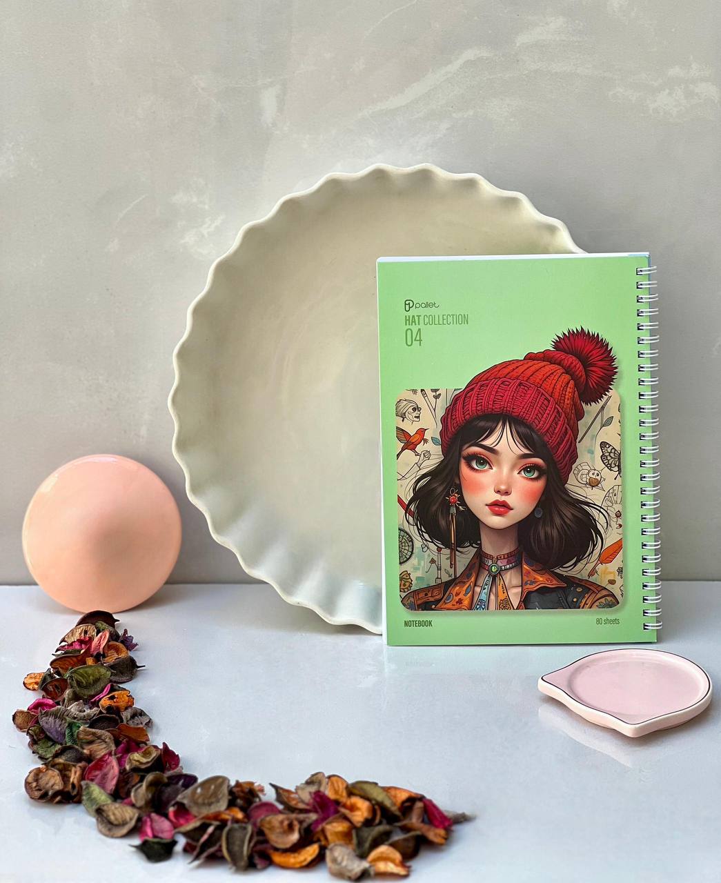 دفتر 80 برگ مدل Hat از برند Pallet کد 04