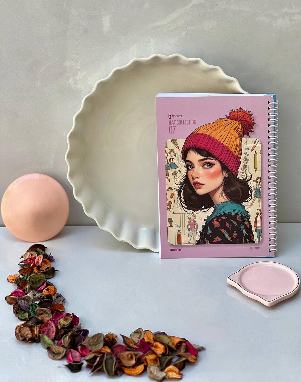 دفتر 80 برگ مدل Hat از برند Pallet کد 07