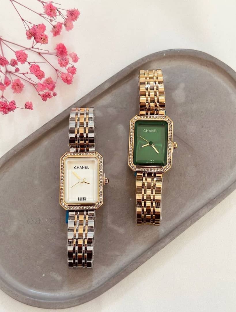 ساعت مچی زنانه شنل Chanel نگین‌دار