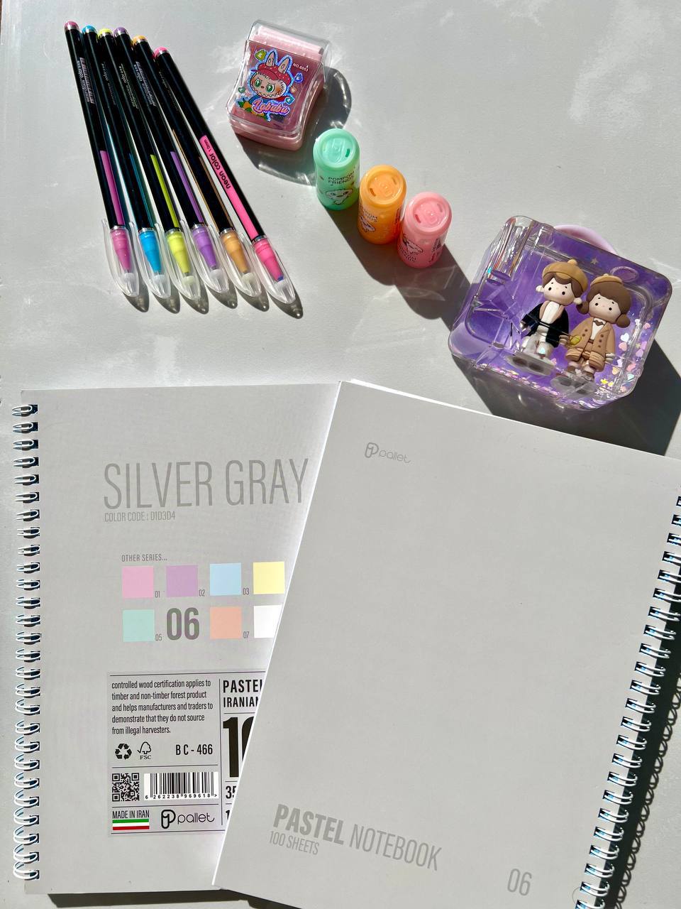 دفتر 100 برگ مدل پاستلی از برند Pallet کد 06