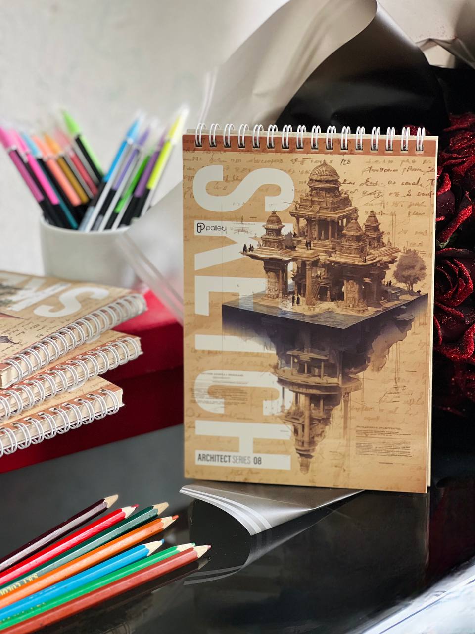 دفتر طراحی 40 برگ مدل دیزاین از برند Pallet کد 08